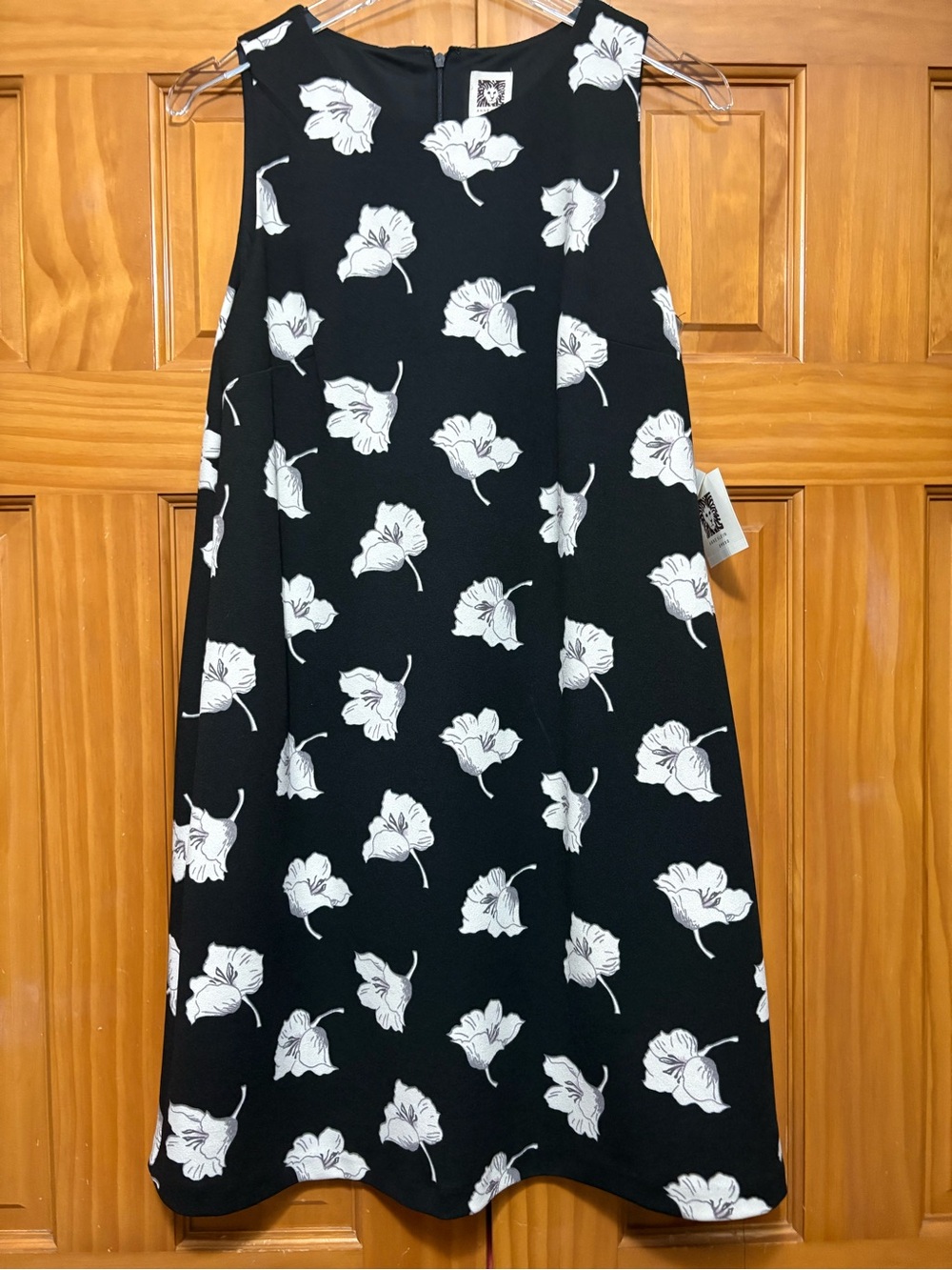 Anne Klein Black A- line Dress with White Floral Print Size 6 NWT